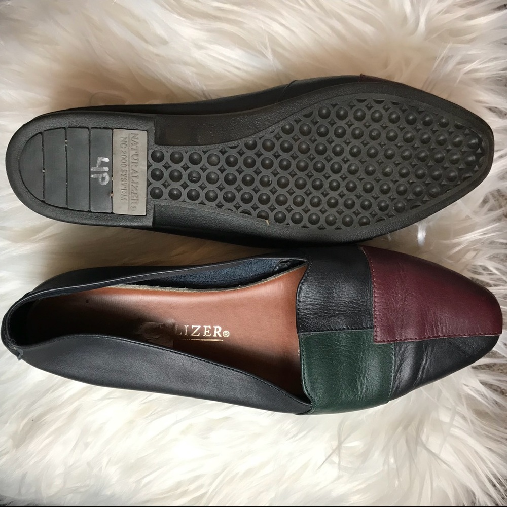 Naturalizer Flats